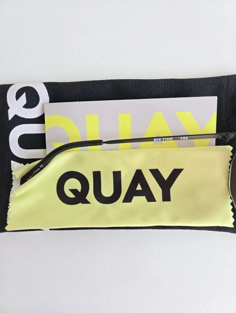 New Quay Unisex Big Time Black Frame / Smoke Lens Round Sunglasses
